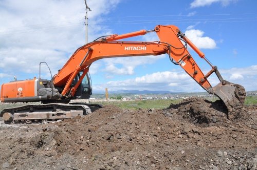 Karayolları Kars’ın Yollarını Yapıyor