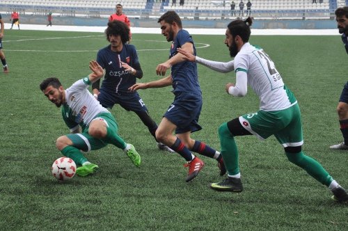 Kars 36 Spor: 4 Karlıova Yıldırım Spor: 1