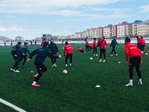 Kars 36 Spor Zorlu Dönemece Girdi