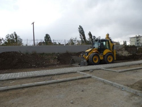 Kars Belediyesi Asfalt Çalışmlarını Sürdürüyor