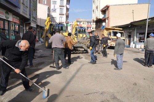 Kars Belediyesi'nin Asfalt Çalışmaları