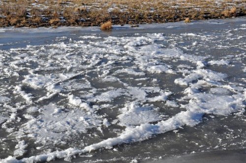 Kars Çayı Aşırı Soğuktan Dondu