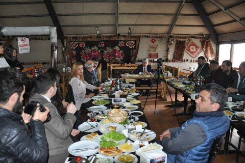 Kars Valisi Rahmi Doğan'ın Basın Toplantısı