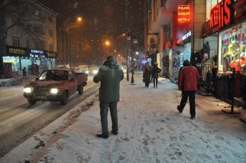 Kars Yeniden Beyaza Büründü