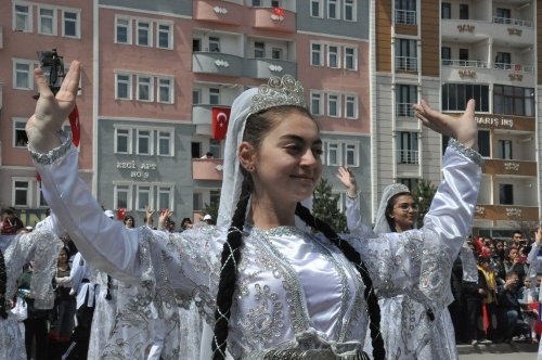 Kars’ta 19 Mayıs Törenle Kutlandı