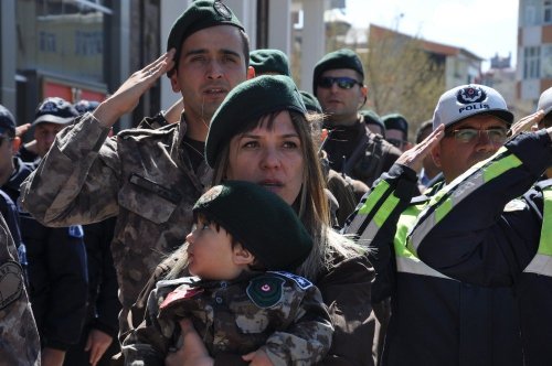 Kars’ta 23 Nisan Coşkuyla Kutlandı