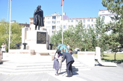 Kars’ta 63 Bin Öğrenci İçin Zil Çaldı