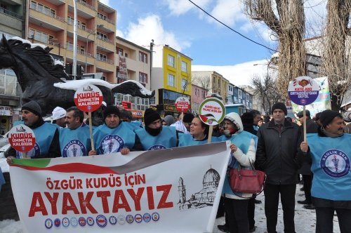 Kars’ta, ABD Protesto Edildi