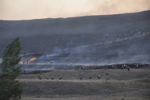 Kars’ta Askeri Bölgedeki Yangın