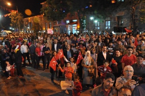 Kars’ta Darbe Girişimine Tepkiler Sürüyor
