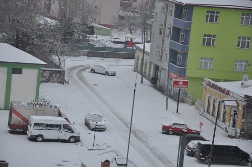 Kars'ta Kar Yağışı