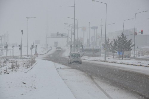 Kars’ta Lapa Lapa Kar Yağıyor