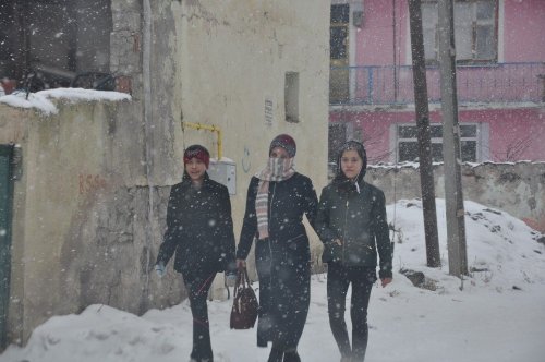 Kars’ta Lapa Lapa Kar Yağıyor