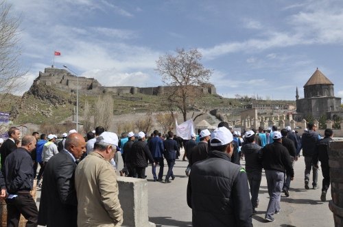 Kars’ta Sağlıklı Yaşam Yürüyüşü Yapıldı