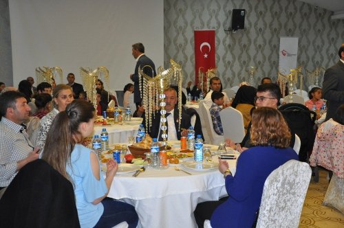 Kars'ta 'Şehit ve Gazi Aileleri'ne İftar