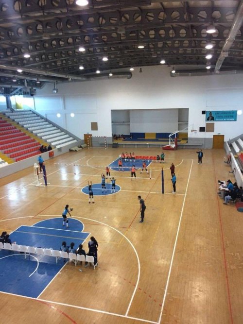 Kars’ta Voleybol Turnuvası Başladı