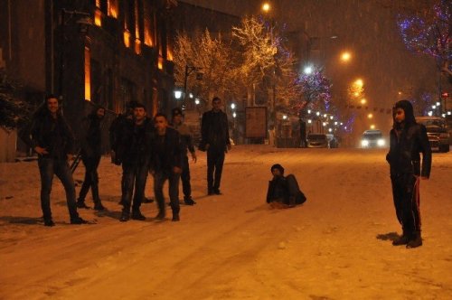 Kars’ta Yoğun Kar Yağışı