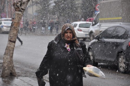 Kars’ta Yoğun Kar Yağışı