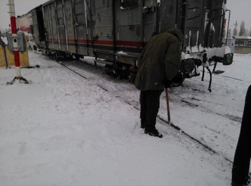 Kars’ta Yük Treni Raydan Çıktı