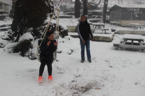 Kazdağları’na Yılın İlk Karı Düştü