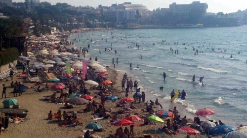 Kuşadası’nda Bayram Hareketliliği
