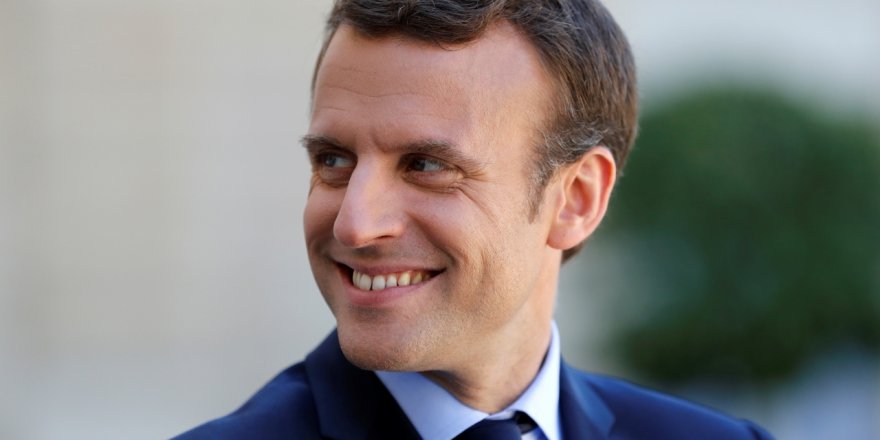 macron.jpg