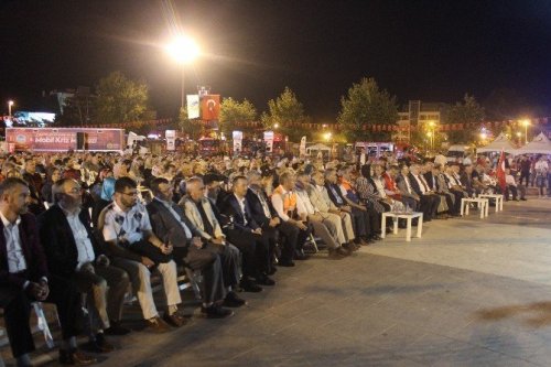 Marmara Depremi’nde Hayatını Kaybedenler Sakarya’da Anıldı