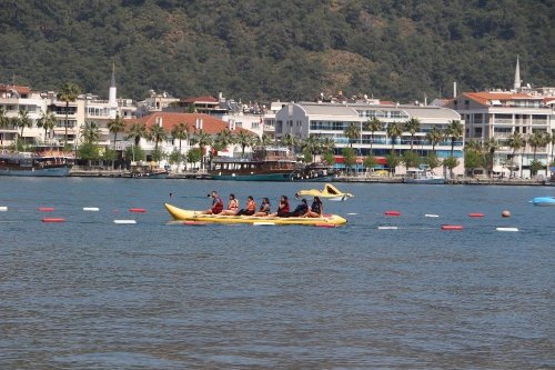 Marmaris’te Deniz Sezonu Açıldı