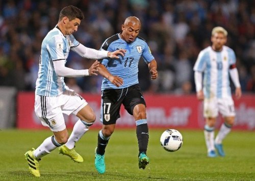 Messi Arjantin’e Golle Döndü