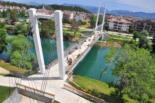 Modern Yaya Köprüsü Açılıyor