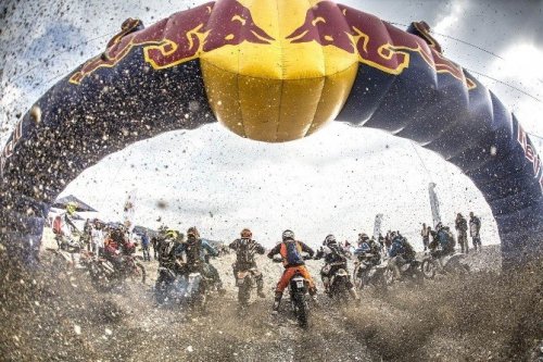Motokros Şampiyonu Lars Enöckl Oldu