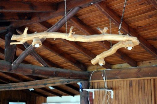Odunları Sanat Eserine Dönüştürüyor
