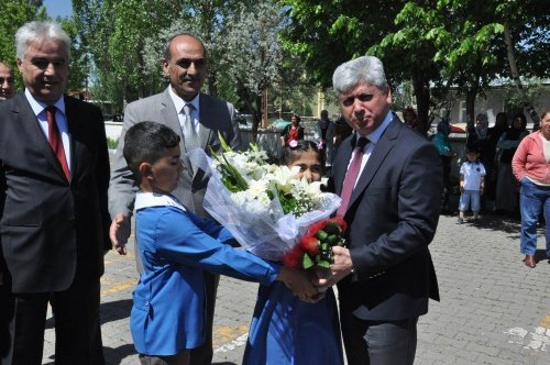 Öğrencilerin 'Yaz Tatili' Başladı