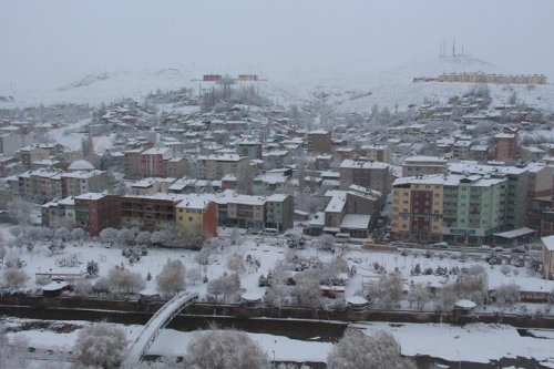 Oltu’da Okullara Kar Tatili