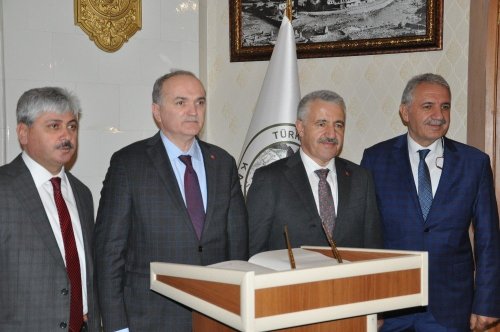 Özlü’den Kars’a Yatırım Müjdesi