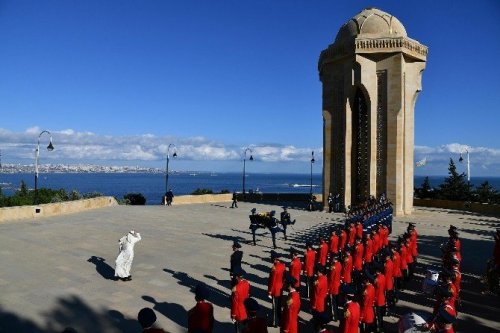 Papa Francis: “Kafkasya’da Barış Sağlanmasını İstiyorum”