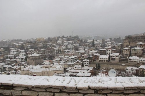 Safranbolu’ya Sezonun İlk Karı Düştü