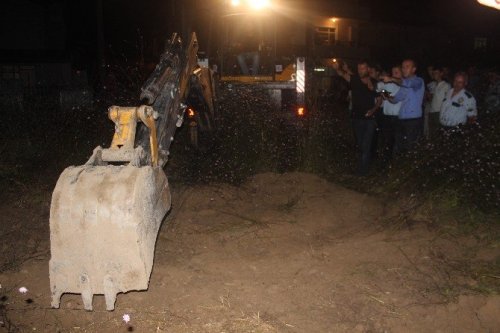 Sakarya’da Şüpheli Kazı Mahalleliyi Sokağa Döktü