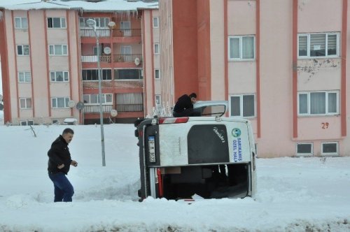 Sarıkamış’ta Trafik Kazası