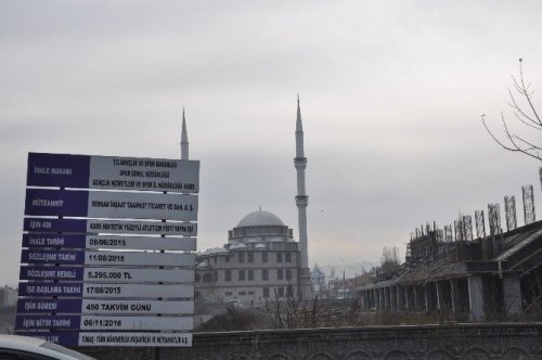 'Şehir Stadı'nın İnşaatı ve Terör (?)