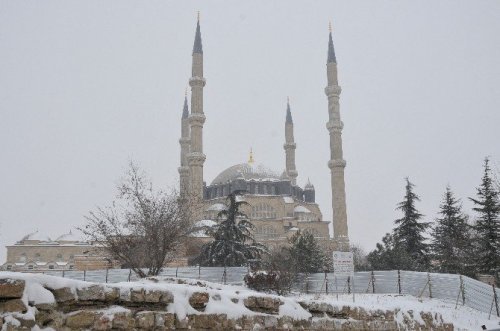 Selimiye Camii’nden Kar Fotoğrafları