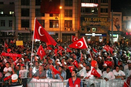 Sınır Kenti Kilis’te Demokrasi Ve Şehitler Mitingi Sona Erdi