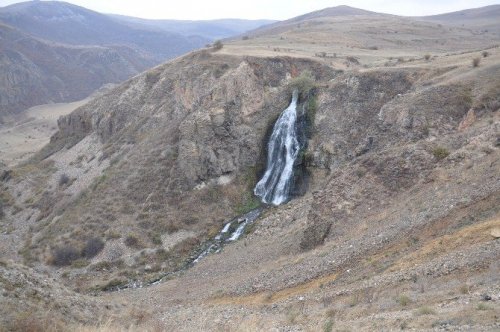 Susuz Şelalesi Turizme Kazandırılacak