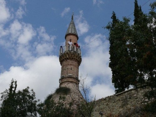 Tarihi Caminin Minaresinde Selfie Çılgınlığı