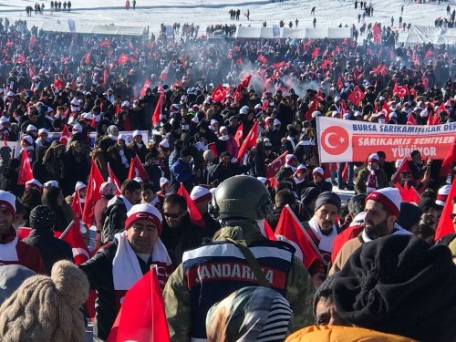 Türkiye Şehitleri İçin Yürüdü