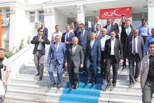 Ulaştırma, Denizcilik ve Haberleşme Bakanı Ahmet Arslan Iğdır'da