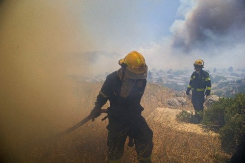 Ümit Burnu’ndaki Yangın Söndürülemiyor