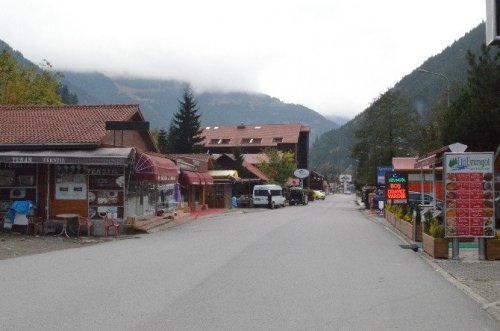 Uzungöl Sessizliğe Büründü