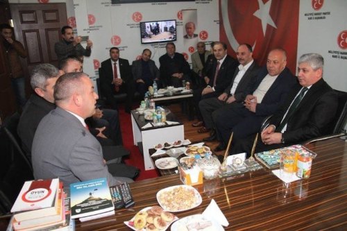 Vali Doğan’dan Ak Parti ve MHP'ye Ziyaret
