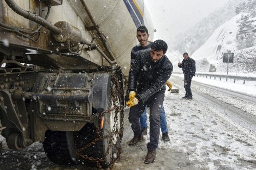 Zigana Dağı Geçidi’nde Beyaz Korku